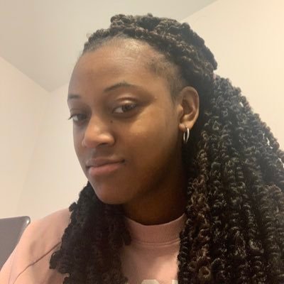 Profile Picture of Maya McCoy (@MayaMcCoy17) on Twitter