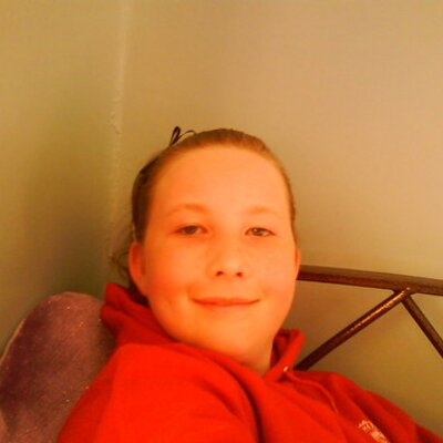Profile Picture of Megan Devaney (@mollyhic1) on Twitter