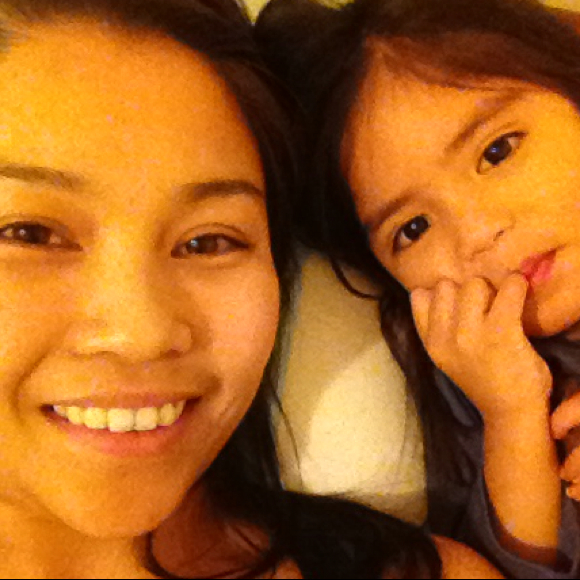 Profile Picture of Linh Do (@meeshelldo) on Poshmark