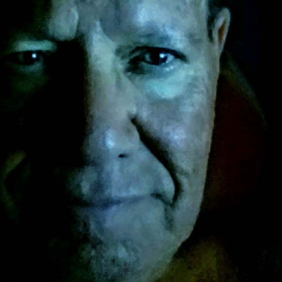 Profile Picture of Jerry Borowka (@jerryb2b) on Poshmark