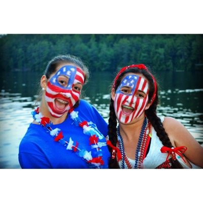 Profile Picture of Colette Hughes (@colettehug10) on Twitter