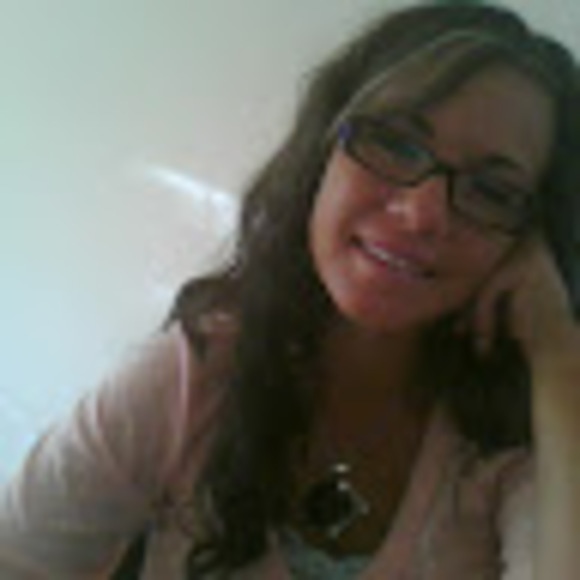Profile Picture of Christine Salvo (@xines321) on Poshmark