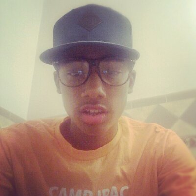 Profile Picture of Elijah#25 (@TheeBookofEli) on Twitter