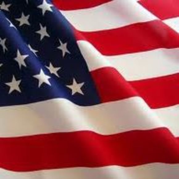 Profile Picture of Lindsey Graslie (@lingras) on Poshmark