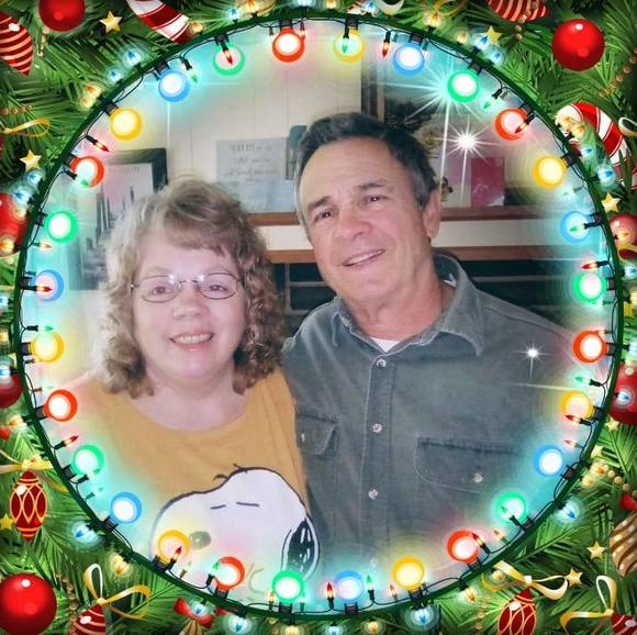 Profile Picture of Tomandanna Bajus (@bajusbeach5) on Poshmark