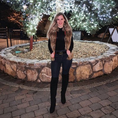 Grace Cline - Twitter Profile Picture of Grace Cline (@gracie1240) on Twitter