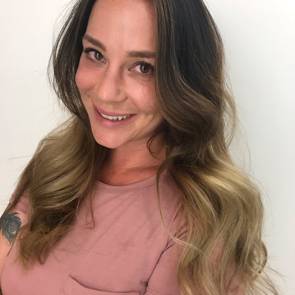 Profile Picture of Breeanna Mccloskey (@breeannasm) on Poshmark