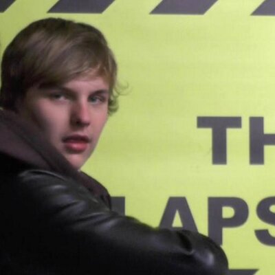 Profile Picture of Daniel James Latham (@TheCollapseDan) on Twitter
