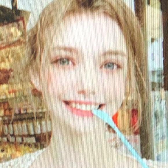 Profile Picture of Mark Robbins (@marissaedwa550) on Poshmark