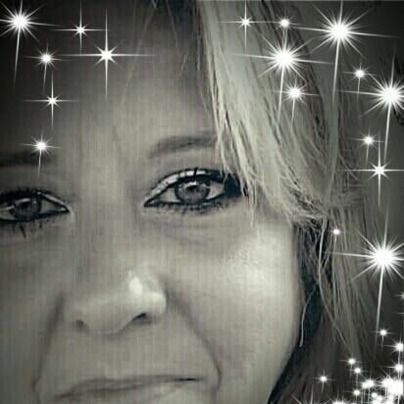 Profile Picture of Paula Chestnut tyler (@kyptyler1) on Poshmark