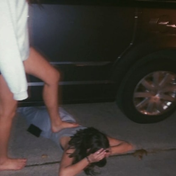 Profile Picture of Kira Schindler (@kiraschindler) on Poshmark