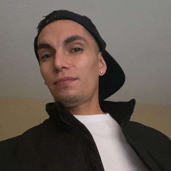 Profile Picture of Eric Ace (@aceboogiedab) on Poshmark