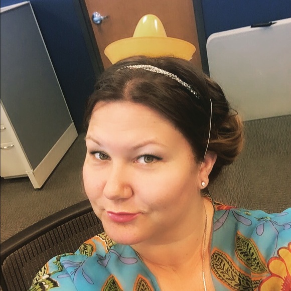 Profile Picture of Amanda Mcgraw (@amanda_dale) on Poshmark