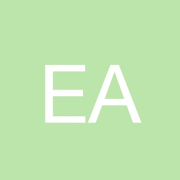 Profile Picture of Eugênia Affonso (@eugenia_affonso) on Poshmark
