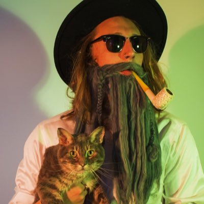 Profile Picture of Robert (@RobertCrossno20) on Twitter