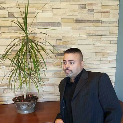 Profile Picture of Hernan Jaramillo (@socialdadboss) on Twitter