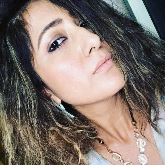 Profile Picture of Debjani Chakraborty (@debjchak) on Poshmark