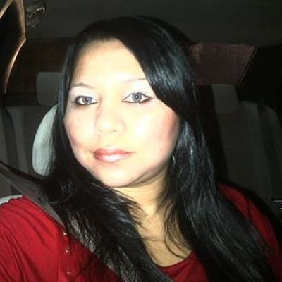 Profile Picture of Andreina Perez (@andreinaperez71) on Twitter