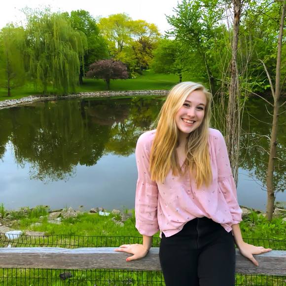 Profile Picture of Kate Duffy-greslo (@karmadg) on Poshmark