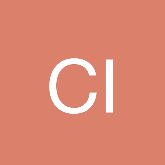 Profile Picture of Cynthia Ignowski (@cyn5016) on Poshmark