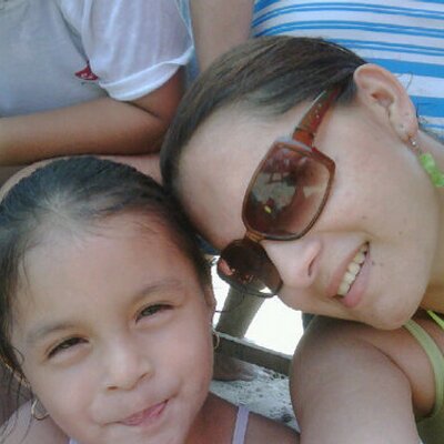 Profile Picture of Denise Cabrera (@denisecom) on Twitter