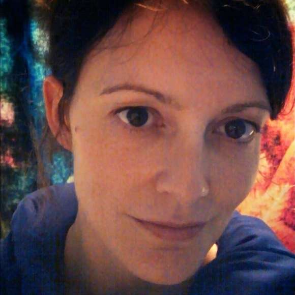 Profile Picture of Crystal jean Baranyk (@quainey) on Poshmark