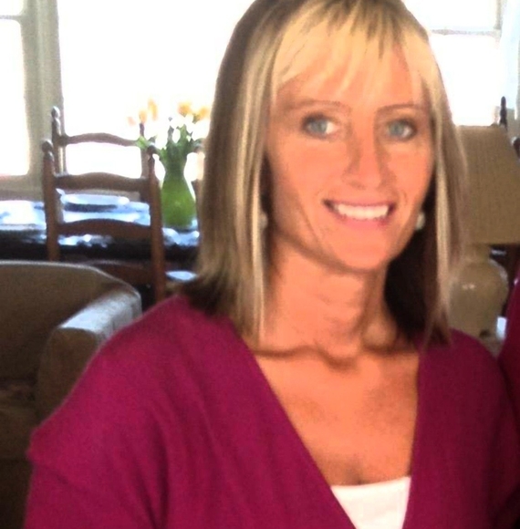 Profile Picture of Melissa Foesch (@mfoesch) on Poshmark