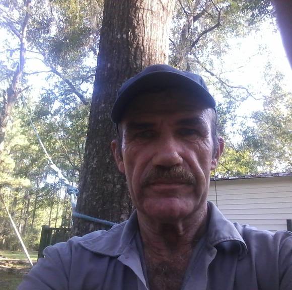 Profile Picture of Paul Burns (@pittbullburns) on Poshmark