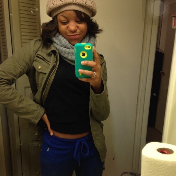 Profile Picture of Antinece Fultz (@antinecef) on Poshmark