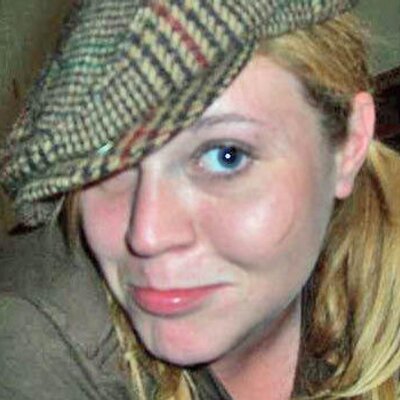 Profile Picture of Lindsey Swanson (@Lilswanson) on Twitter