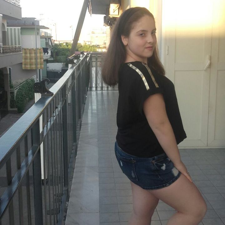 Profile Picture of Alessia (@feliceraffaella) on Tiktok