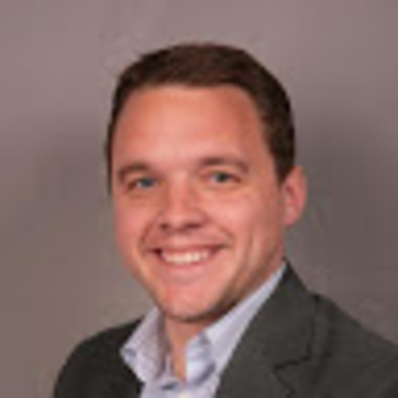 Profile Picture of Robert Senser (@robertsenser) on Poshmark