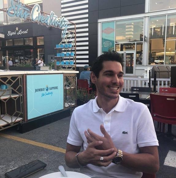 Profile Picture of Ulrick L'heureux (@ulrickl) on Poshmark
