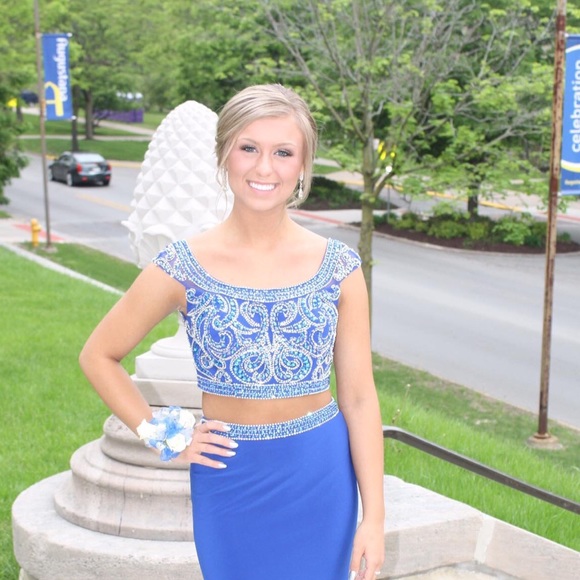 Profile Picture of Haley Fuessel (@fuesselhaley) on Poshmark