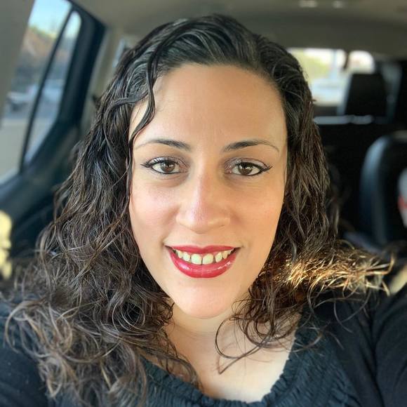 Profile Picture of Crystal Palacios (@crystalpalac867) on Poshmark