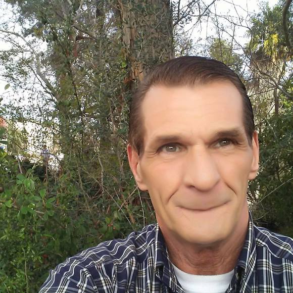 Profile Picture of George Schryver (@kickenit435) on Poshmark