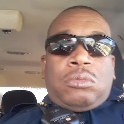 Profile Picture of Darryl Welch (@mrvdubbz) on Twitter