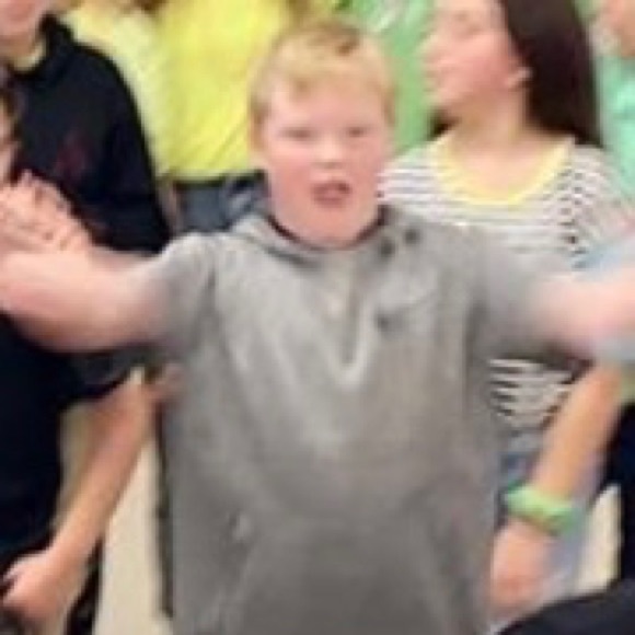 Profile Picture of Gabe Lippolis (@fatface881) on Poshmark