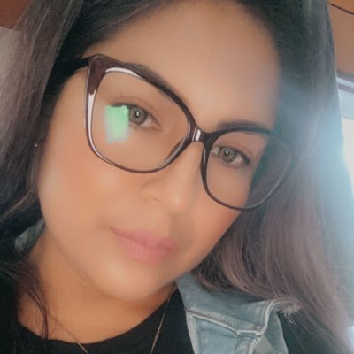 Profile Picture of Jenny Espinoza (@jennyespinoza89) on Twitter