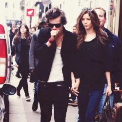 Profile Picture of Eleanor Espinosa (@Mandy_Styles04) on Twitter