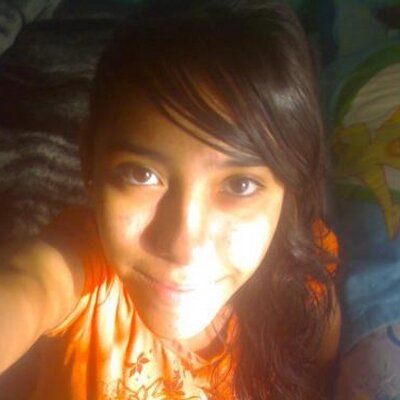 Profile Picture of Angie Montemayor (@Angye_lucio) on Twitter