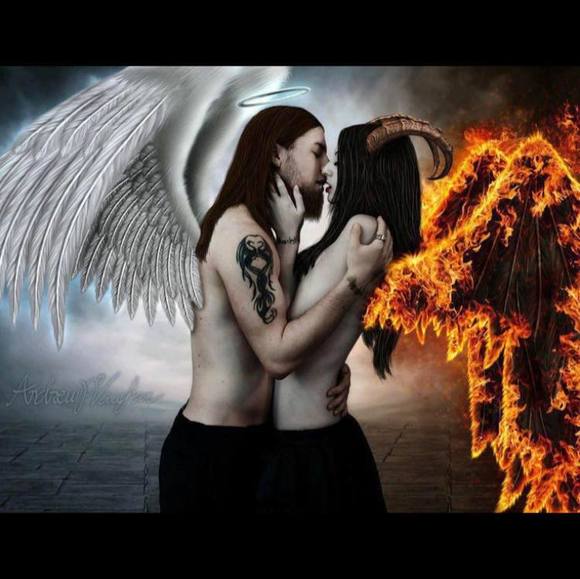 Profile Picture of Albert Flores (@albertflores297) on Poshmark