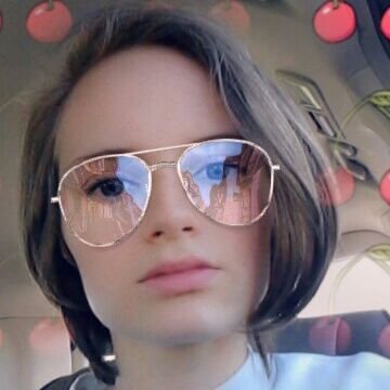 Profile Picture of Ariel Olson (@Arielolson20) on Twitter