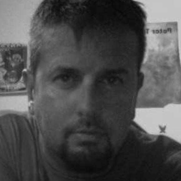 Profile Picture of Steve Woods (@woodsman88) on Poshmark