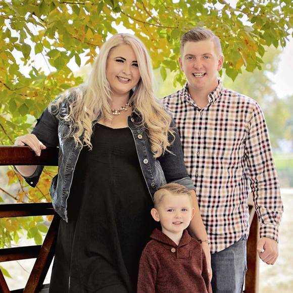 Profile Picture of Meghann Morarie (@meghann8494) on Poshmark