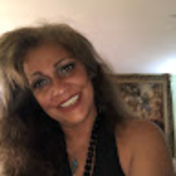 Profile Picture of Barbara Lasky (@barbaralasky34) on Poshmark