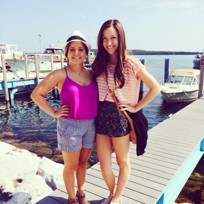 Profile Picture of Hayley Creech (@awwwHAYLnoo2) on Twitter