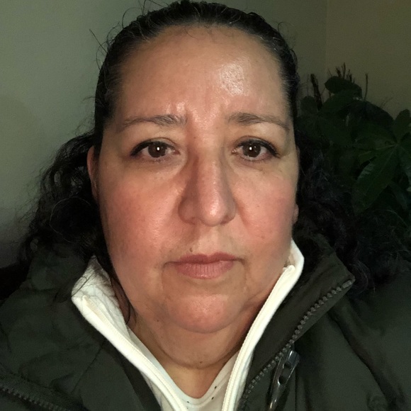 Profile Picture of Maria Ojeda (@mariarojeda) on Poshmark