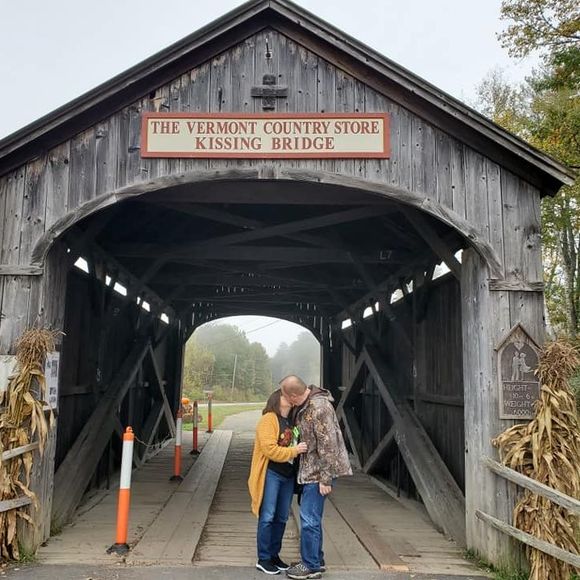 Profile Picture of Robert Hendrix (@roberthendri829) on Poshmark