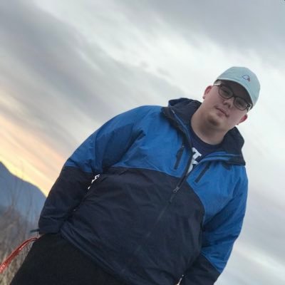 Profile Picture of Alex Hinton (@AlexHinton75) on Twitter